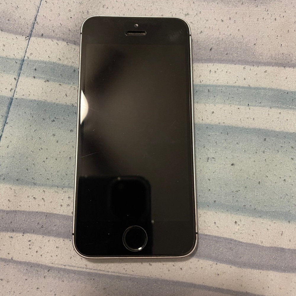 iPhone SE